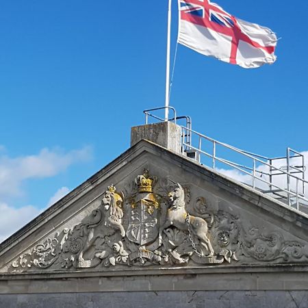 Pure B - Exceptional Views Of Tamar & Royal William Yard With Free Parking & Wifi Lejlighed Plymouth Eksteriør billede