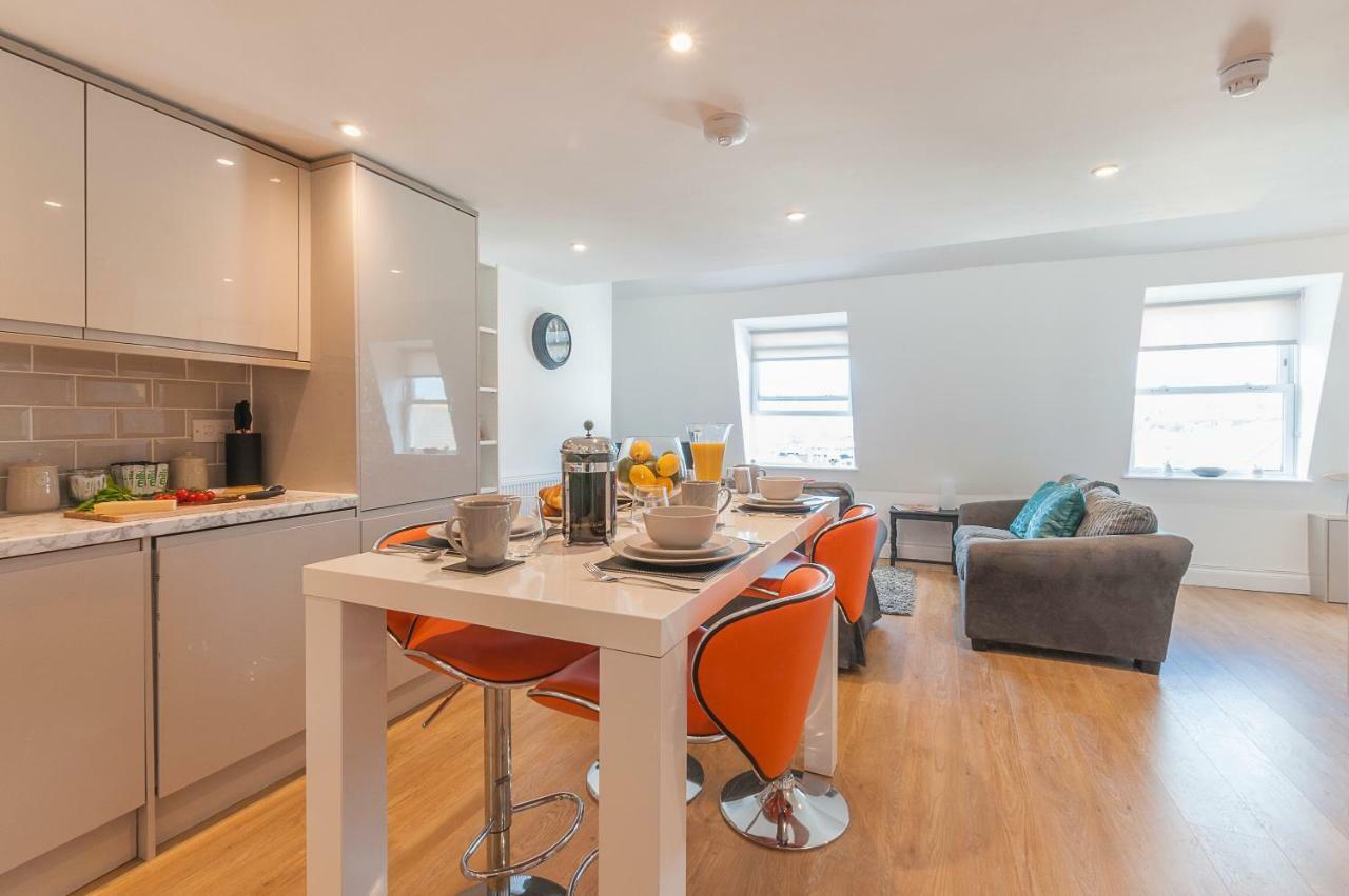 Pure B - Exceptional Views Of Tamar & Royal William Yard With Free Parking & Wifi Lejlighed Plymouth Eksteriør billede