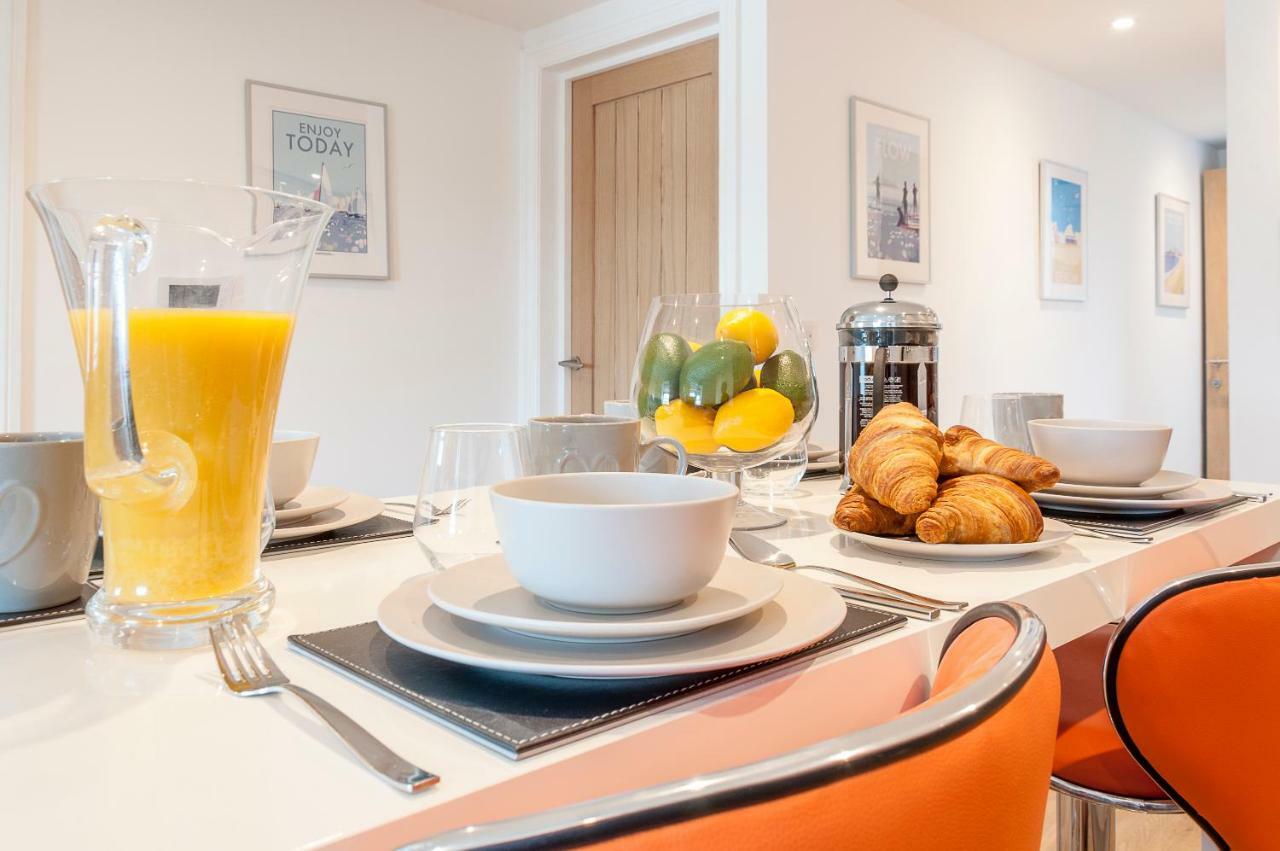 Pure B - Exceptional Views Of Tamar & Royal William Yard With Free Parking & Wifi Lejlighed Plymouth Eksteriør billede